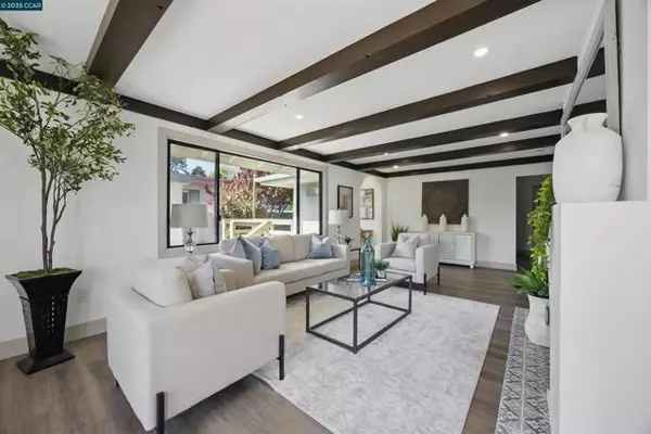 South San Francisco, CA 94080,212 Indio Dr