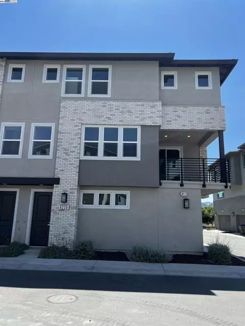 6226 Dove Ave, Dublin, CA 94568