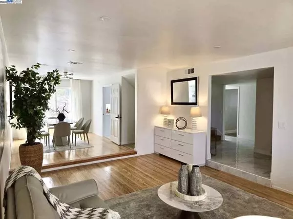 2270 Kenry Way, South San Francisco, CA 94080