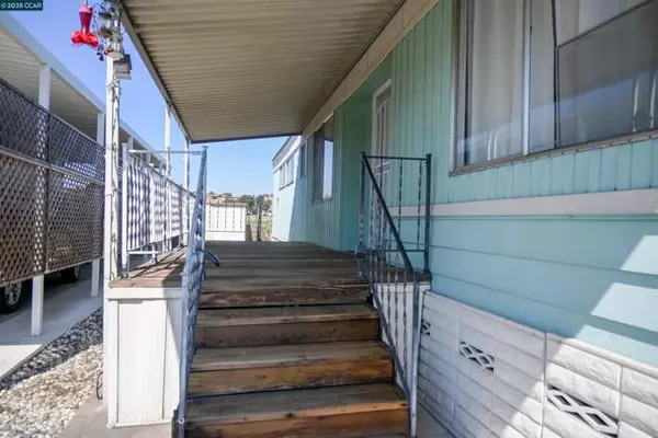 Pacheco, CA 94553,340 Avenida Flores