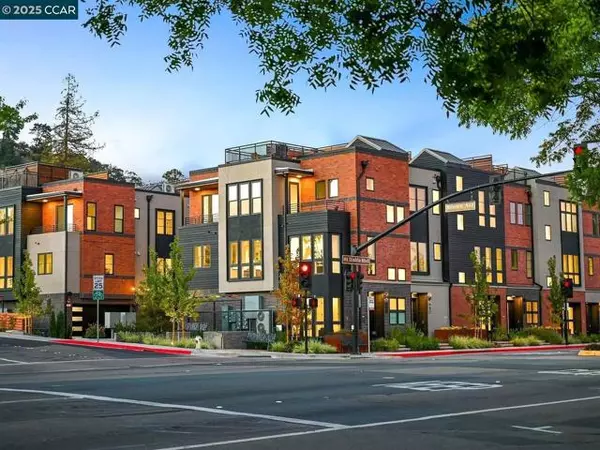 900 Brown Ave, Lafayette, CA 94549