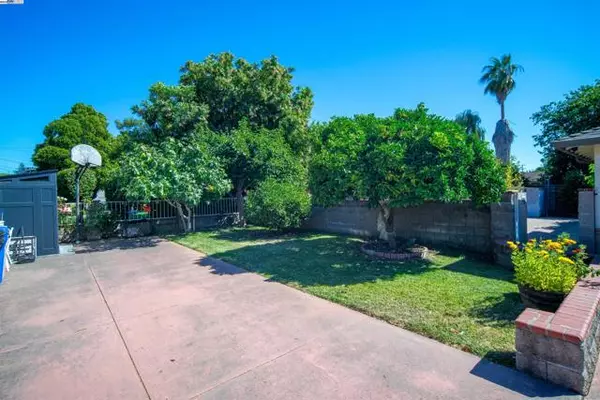 Fremont, CA 94536,37621 Glenmoor Dr
