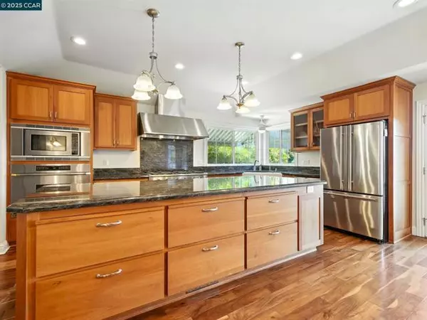 Alamo, CA 94507,234 Acacia Ln