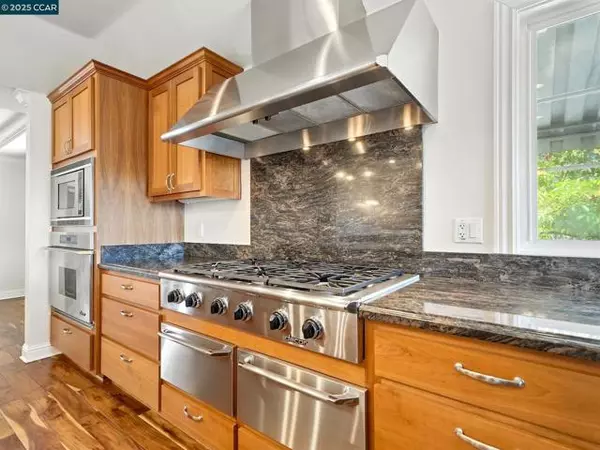 Alamo, CA 94507,234 Acacia Ln