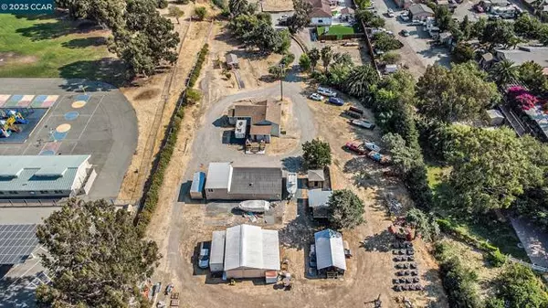 380 Pacifica Avenue, Bay Point, CA 94565