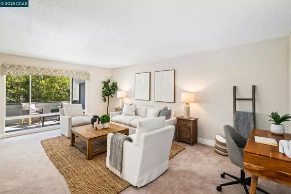 2817 Golden Rain Rd, Walnut Creek, CA 94595