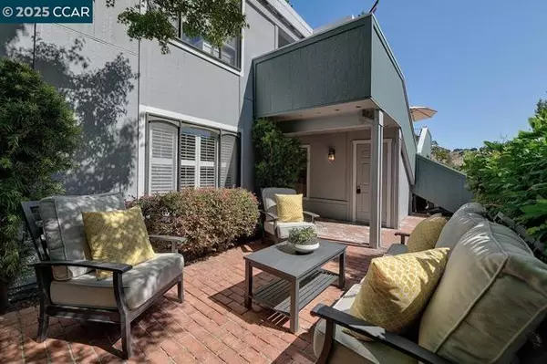 Walnut Creek, CA 94595,2321 Tice Creek Dr
