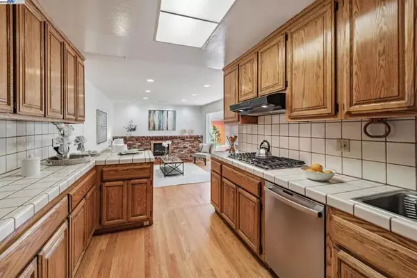 Fremont, CA 94538,4751 Wadsworth Ct