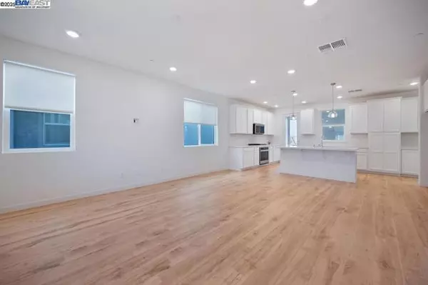 Sacramento, CA 95833,2816 Earthened Walk