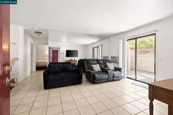 Bay Point, CA 94565,8 Lancaster Cir