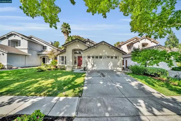 441 Apple Hill Dr, Brentwood, CA 94513