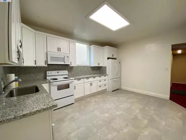 San Jose, CA 95112,712 South 2Nd St