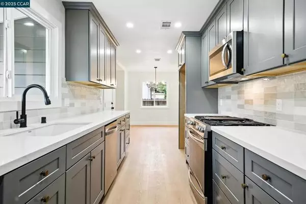 Vallejo, CA 94591,3637 Hazelwood St
