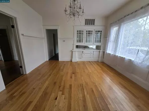 Richmond, CA 94801,548 19th Street