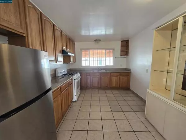 Richmond, CA 94804,2849 Rheem Ave