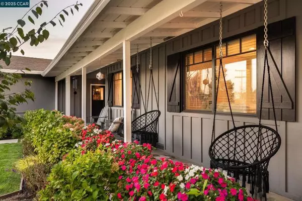 Castro Valley, CA 94546,4633 Lockridge Way