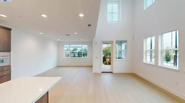 Napa, CA 94558,137 Compass Drive