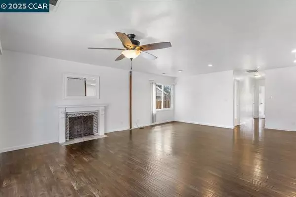 San Leandro, CA 94579,15067 Churchill St