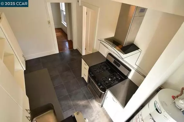 Berkeley, CA 94705,3040 telegraph ave