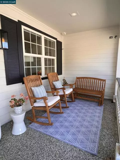 Walnut Creek, CA 94598,401 Silver Hollow Dr.