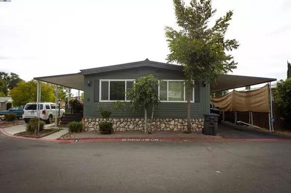 5100 North Highway 99, Stockton, CA 95212