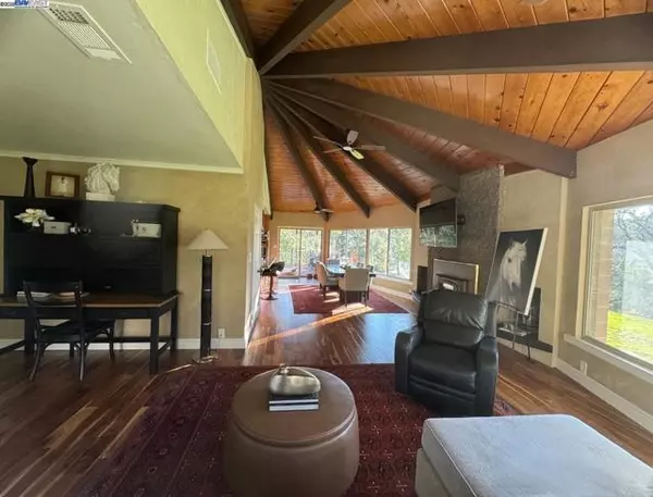 Napa, CA 94558,188 Country Club Ln