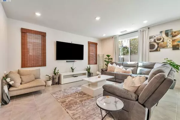 Oakley, CA 94561,217 Agata Way