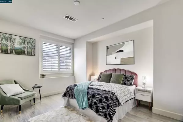 Hayward, CA 94541,273 Sullivan Way