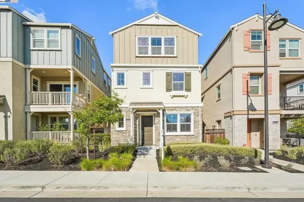 7213 Calistoga Ln, Dublin, CA 94568