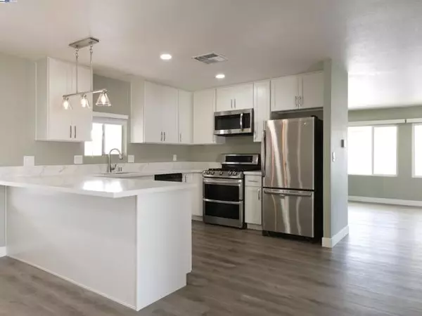 Sacramento, CA 95834,4923 Gardendell Rd