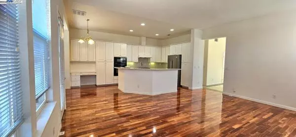 Fremont, CA,43401 Laurel Glen Cmn