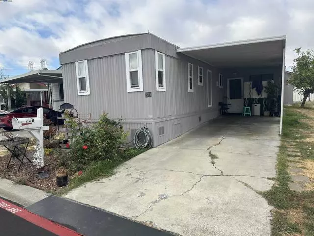 Fremont, CA 94538,208 Manitoba Ter