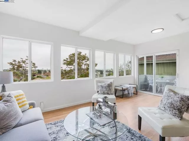 812 Washington Avenue, Albany, CA 94706