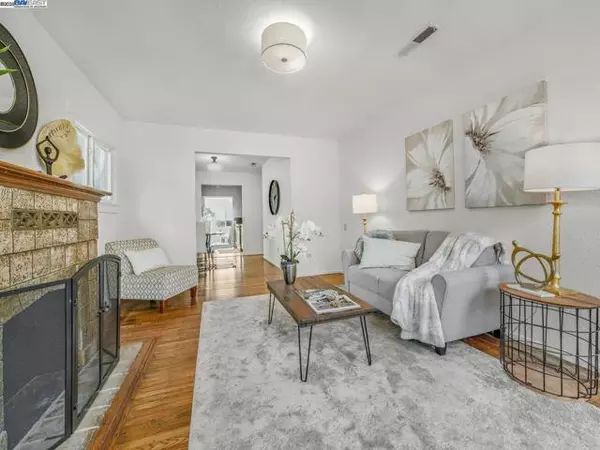 Albany, CA 94706,812 Washington Avenue