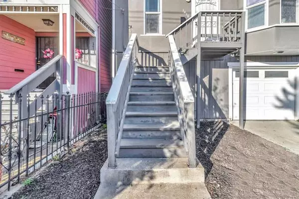 Oakland, CA 94607,1416 12th St