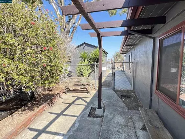 San Pablo, CA 94806,91 Bonnie Dr