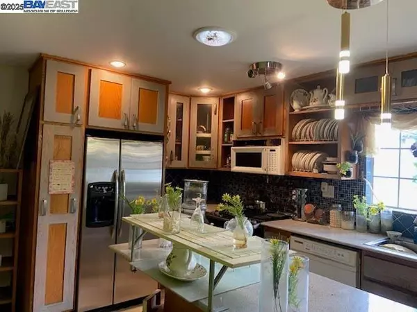 847 West 81St St, Los Angeles, CA 90044