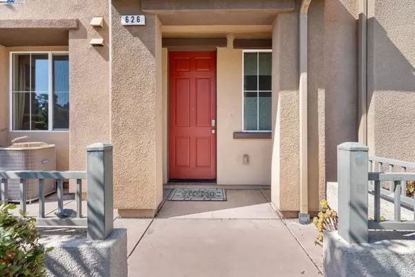 Hayward, CA 94541,626 Moss Way
