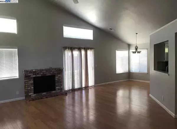 Benicia, CA 94510,570 Daffodil Dr