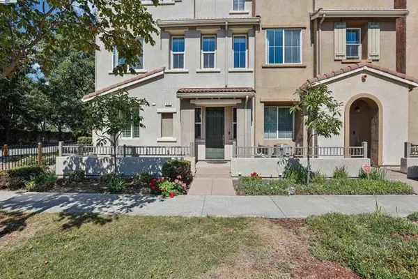 622 Moss Way, Hayward, CA 94541