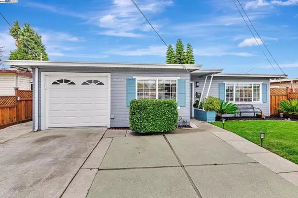 22857 Fuller Ave, Hayward, CA 94541