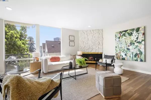 Oakland, CA 94610,383 Staten Ave