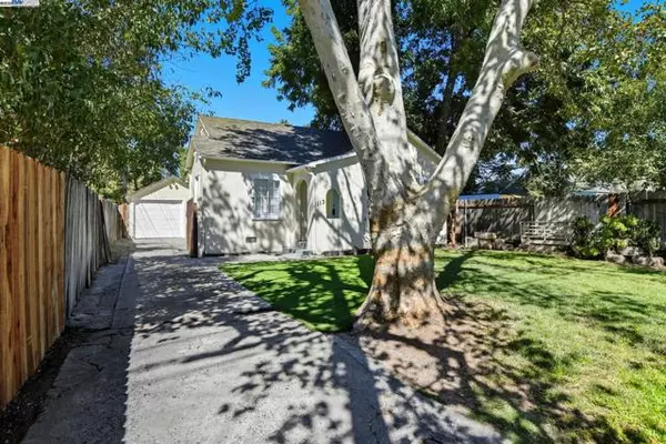 Sacramento, CA 95838,1113 Rivera Dr