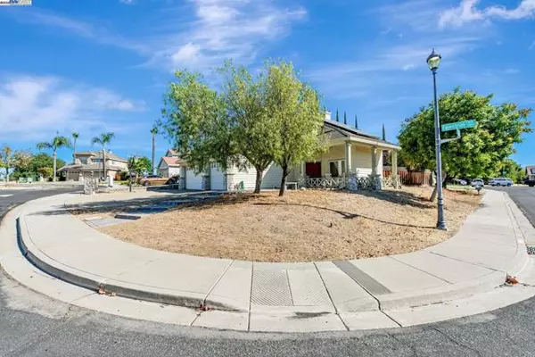 Antioch, CA 94531,5115 Equestrian