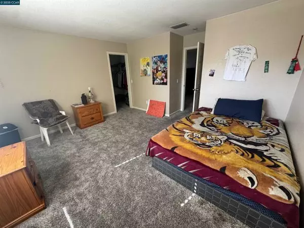 Antioch, CA 94531,4008 Galenez Way