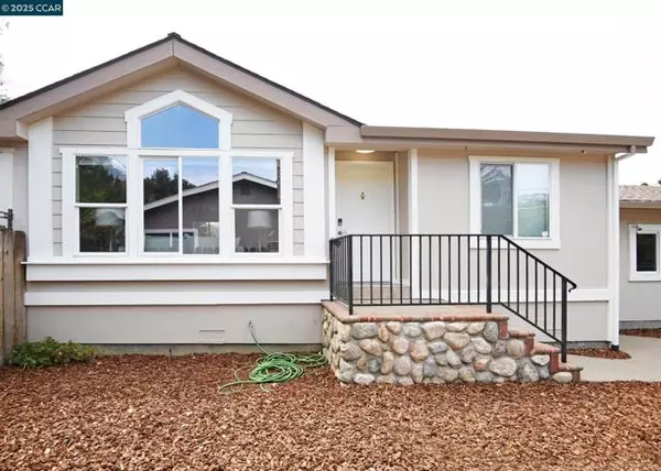 626 E Street, Martinez, CA 94553