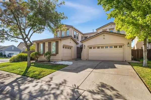 Elk Grove, CA 95757,5212 Namath Cir