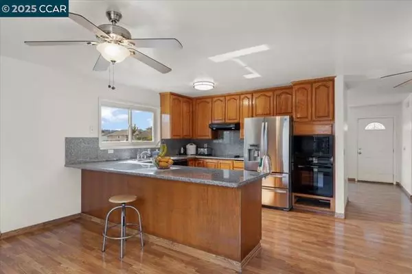 Vallejo, CA 94589,316 Meadows Dr