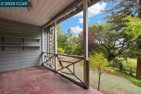 Orinda, CA 94563,36 Vallecito Lane