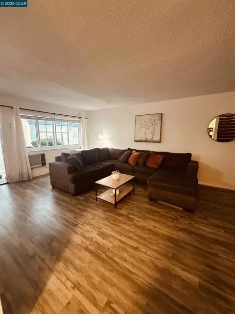 San Leandro, CA 94579,670 Fargo Ave